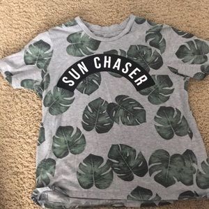 short sleeve grey sun chaser shirt